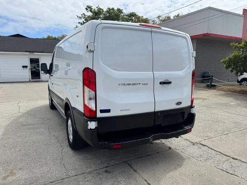 Used 2019 Ford Transit 250 130 Low Roof image 7