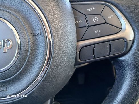 Used 2020 Jeep Renegade Limited w/ LED Lighting Group AWD/4WD image 59