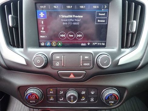 Used 2020 GMC Terrain SLT w/ Preferred Package AWD/4WD image 14