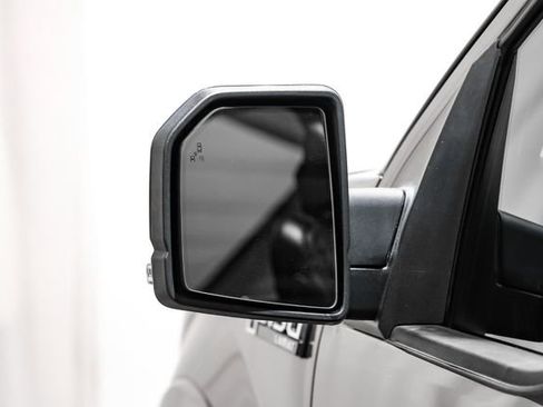 Used 2015 Ford F150 Lariat w/ Equipment Group 502A Luxury image 40