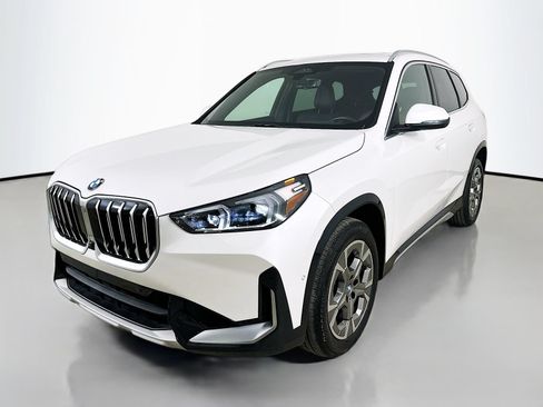 Used 2025 BMW X1 xDrive28i w/ Premium Package AWD/4WD image 1