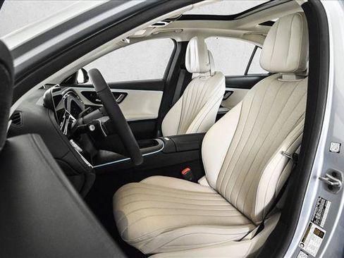 New 2026 Mercedes-Benz E 450 4MATIC Sedan image 18