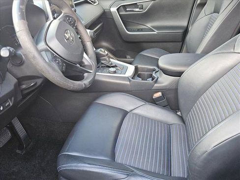 Used 2021 Toyota RAV4 XSE AWD/4WD image 25