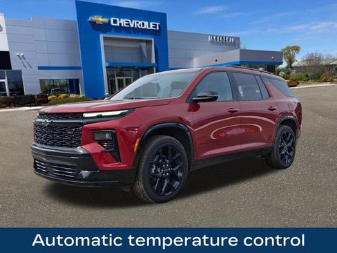 Used 2024 Chevrolet Traverse RS w/ LPO, Floor Liner Package image 4