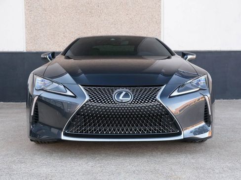 Used 2021 Lexus LC 500 Coupe w/ Carbon Fiber Package image 2