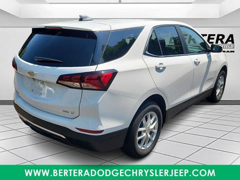 Used 2024 Chevrolet Equinox LT AWD/4WD image 6