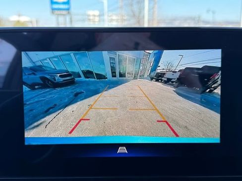 New 2026 Chevrolet Trax LT w/ Driver Confidence Package image 6