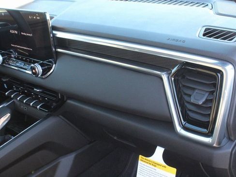 New 2026 GMC Canyon Elevation w/ Convenience Package image 26