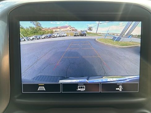 Used 2022 Chevrolet Silverado 1500 LTZ w/ LTZ Convenience Package II image 38