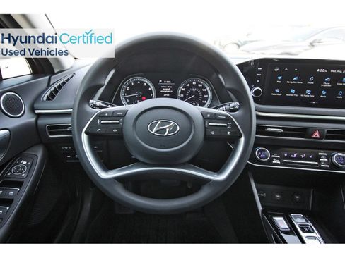 Certified 2023 Hyundai Sonata SEL w/ Preferred Accessory Package FWD image 16
