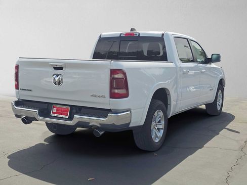 Used 2022 RAM 1500 Laramie AWD/4WD image 3