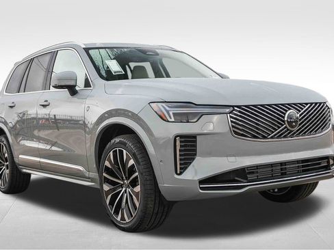 New 2026 Volvo XC90 T8 Ultra w/ Protection Package Premier image 3