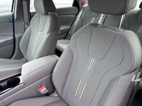 New 2026 Hyundai Elantra SEL Sport image 25