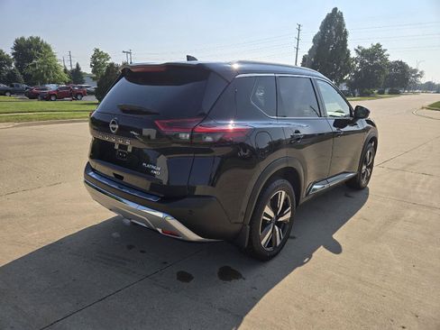 Used 2023 Nissan Rogue Platinum w/ Platinum Premium Package AWD/4WD image 3