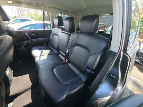 Used 2018 Nissan Armada SL w/ Moonroof Package image 5