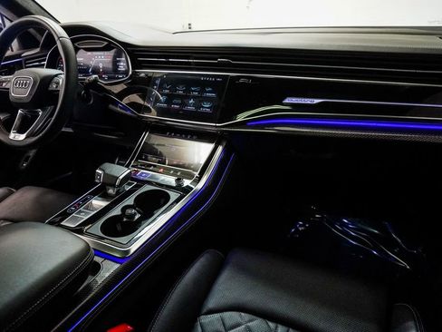 Used 2021 Audi SQ8 Prestige w/ Prestige Package image 12