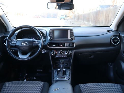 Used 2019 Hyundai Kona SEL image 16
