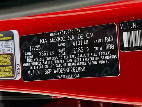 New 2025 Kia K4 GT-Line image 31