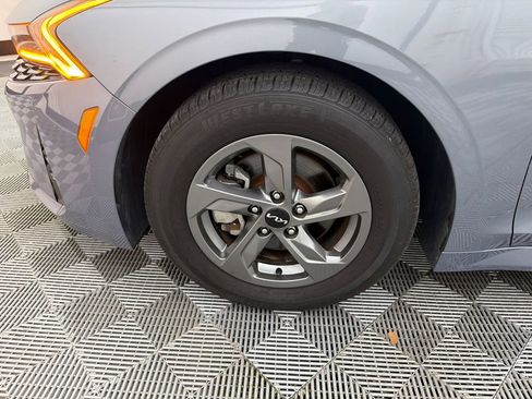 Used 2022 Kia K5 LXS FWD image 11