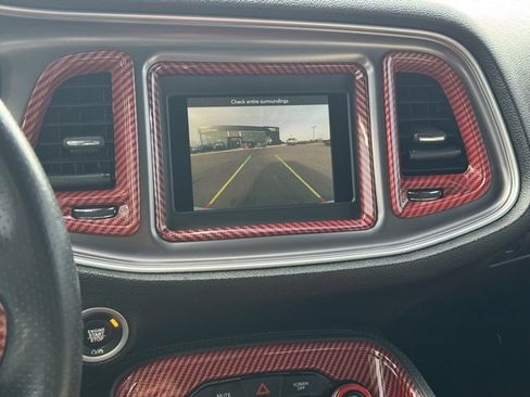 Used 2019 Dodge Challenger R/T w/ Driver Convenience Group image 24