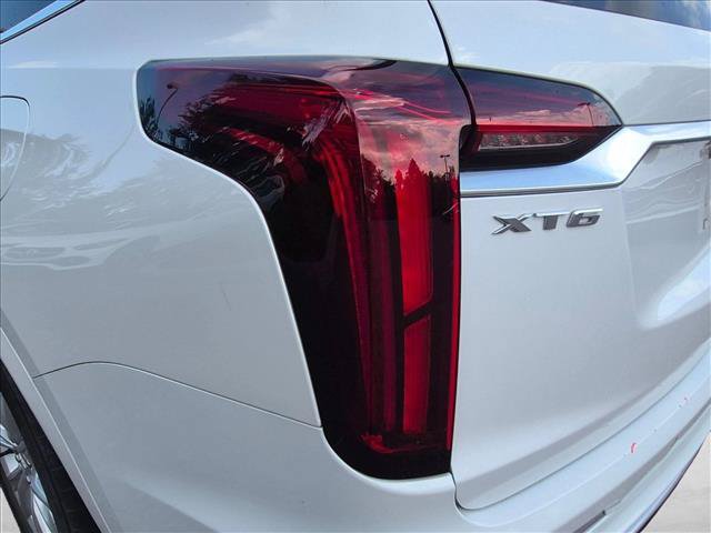 Used 2024 Cadillac XT6 Luxury FWD image 5