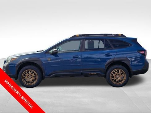 Used 2022 Subaru Outback Wilderness w/ Wilderness Package AWD/4WD image 2