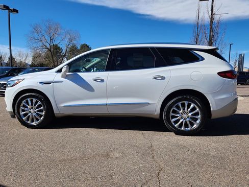 Used 2019 Buick Enclave Premium w/ Experience Buick Package image 4