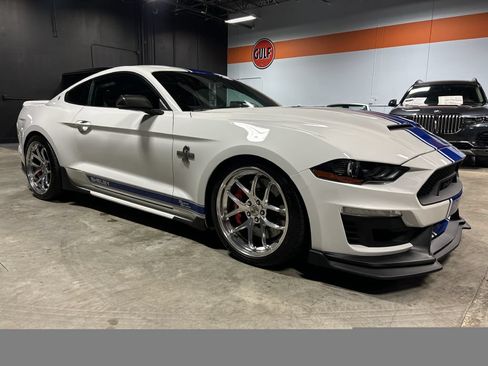 Used 2019 Ford Mustang GT Premium w/ GT Performance Package RWD image 16