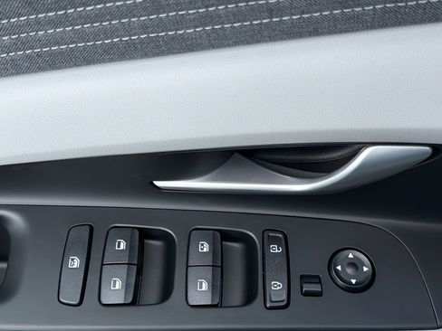 Certified 2026 Hyundai Elantra Limited FWD image 16