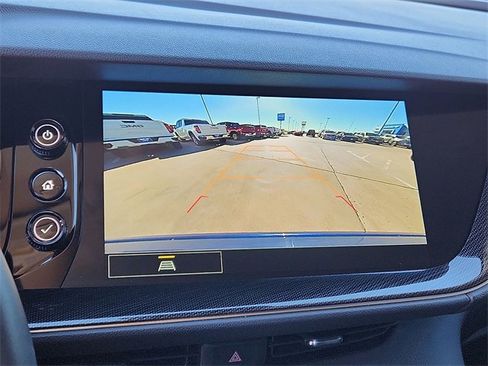 Used 2023 Buick Envision Essence image 14