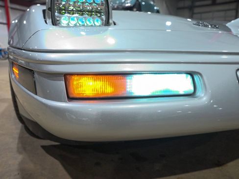 Used 1996 Chevrolet Corvette Coupe image 37