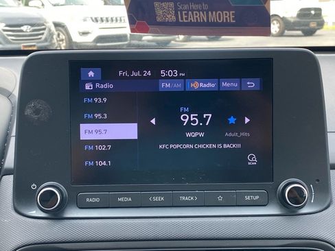 Used 2022 Hyundai Kona SE FWD image 18