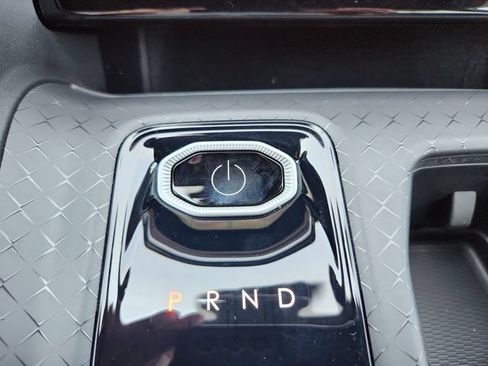New 2025 Jeep Wagoneer S Limited AWD/4WD image 29