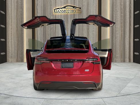 Used 2025 Tesla Model X Plaid image 23