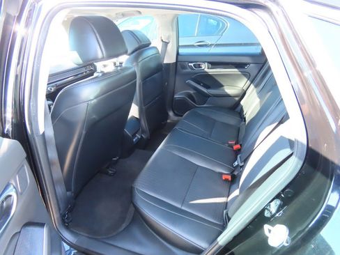 Used 2022 Honda Civic Touring image 16