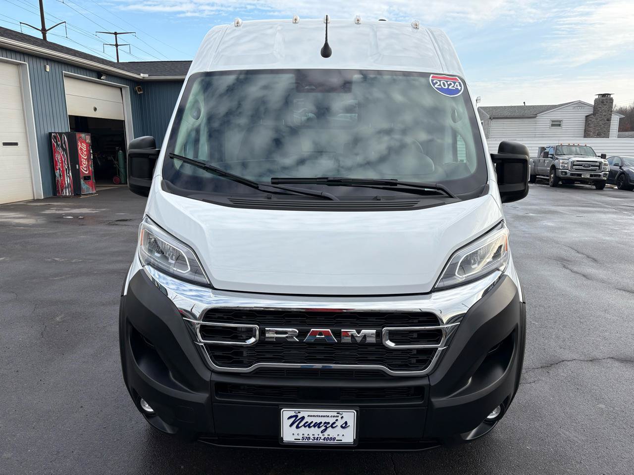 Used 2024 RAM ProMaster 2500 w/ Quick Order Package 22G SLT FWD image 8