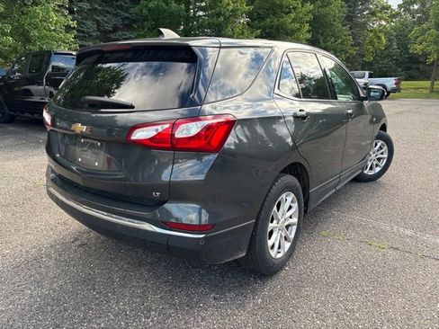 Used 2019 Chevrolet Equinox LT FWD image 3