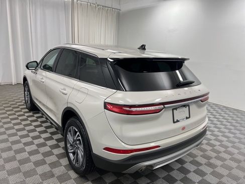 Used 2023 Lincoln Corsair AWD w/ Equipment Group 101A image 6