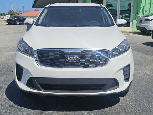 Used 2019 Kia Sorento LX image 25