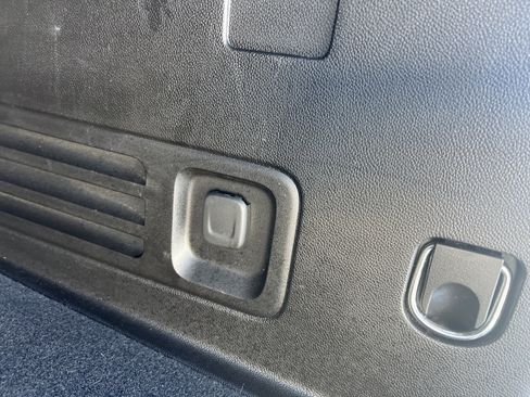 Certified 2023 Chevrolet Traverse LT w/ LPO, Floor Liner Package image 11