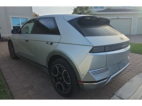 Used 2024 Hyundai Ioniq 5 Limited image 4