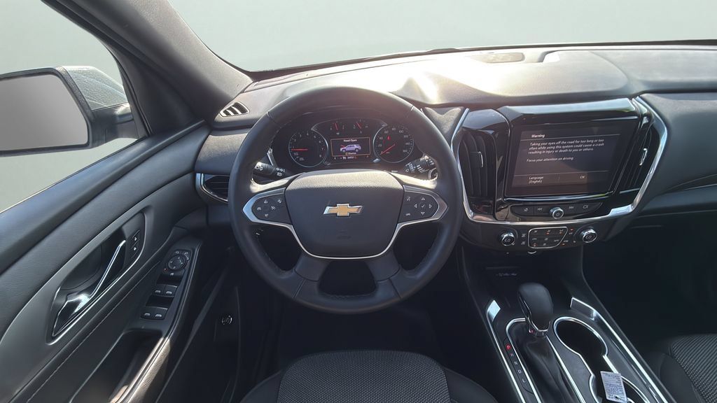 Used 2023 Chevrolet Traverse LT w/ LPO, Cargo Package AWD/4WD image 14