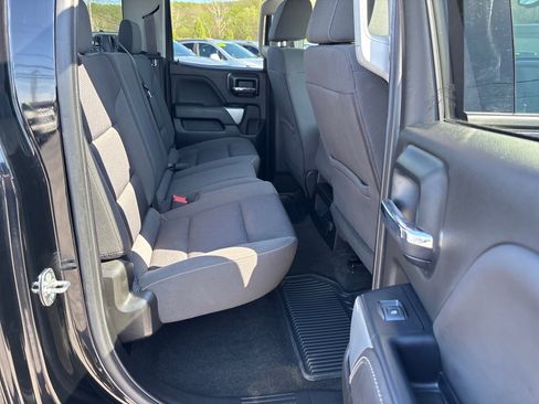 Used 2017 Chevrolet Silverado 1500 LT w/ Midnight Edition image 21