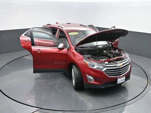 Used 2019 Chevrolet Equinox Premier image 47
