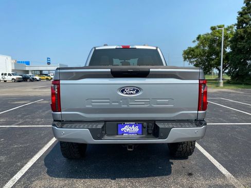 Used 2025 Ford F150 XLT w/ Equipment Group 301A Standard AWD/4WD image 6