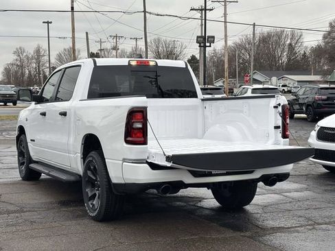 New 2026 RAM 1500 Express image 12