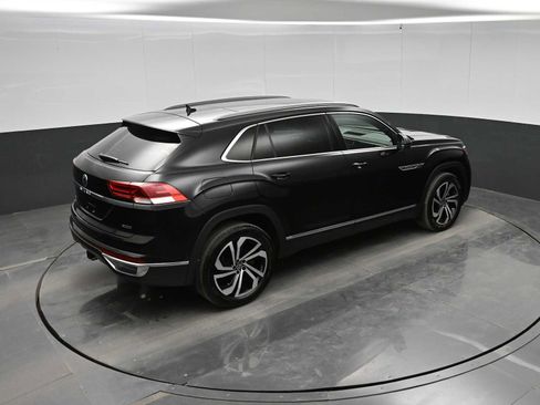 Used 2021 Volkswagen Atlas Cross Sport SEL Premium AWD/4WD image 30