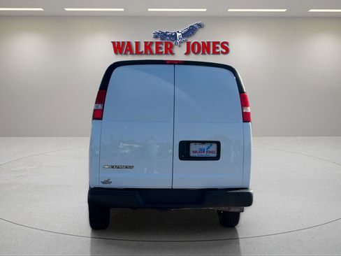 Used 2023 Chevrolet Express 2500 Extended w/ Driver Convenience Package image 4