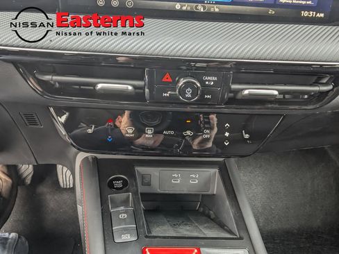 New 2026 Nissan Kicks SR image 19