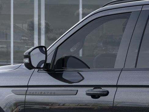 New 2026 Lincoln Navigator Reserve w/ Jet Appearance Package AWD/4WD image 20